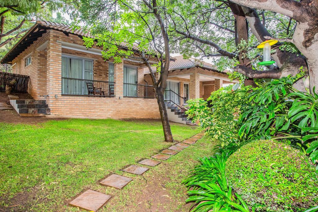 @Home Guest House Rustenburg Rom bilde